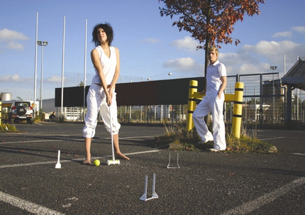 Urban Croquet - eine Idee aus der HBK, die dem aus der Mode geratenen Croquetspiel neues Leben einhaucht. HBK Urban Croquet - eine Idee aus der HBK, die dem aus der Mode geratenen Croquetspiel neues Leben einhaucht. HBK